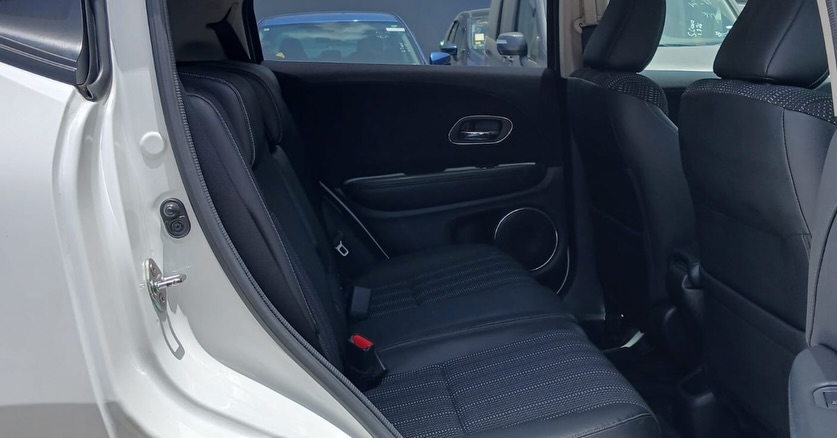 Honda Vezel Hybrid Z Grade photo 5