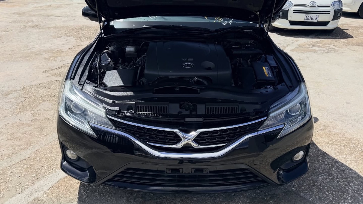 2016 Toyota Mark x photo 5