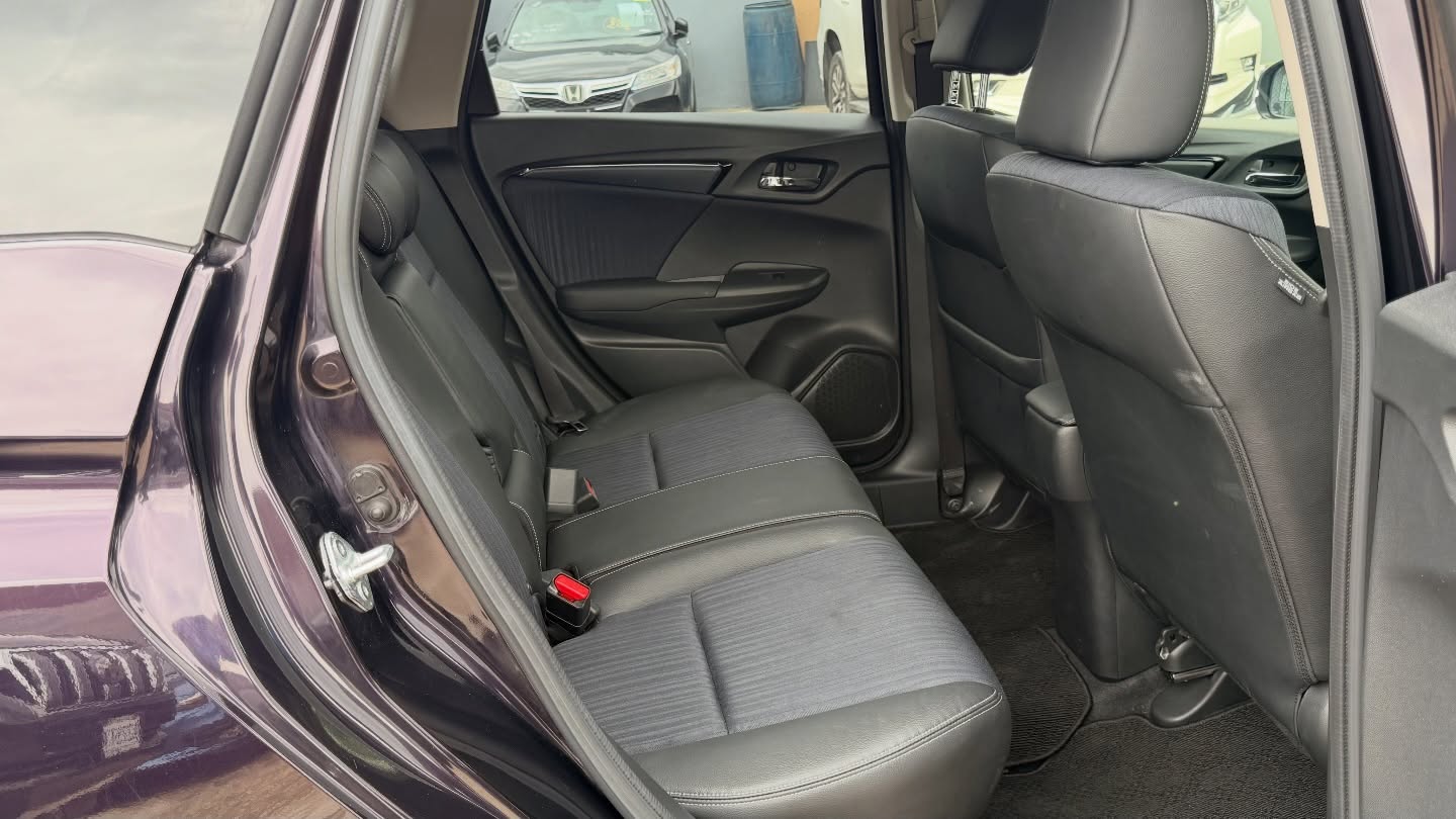 2020 Honda Fit Shuttle Z pkg photo 5
