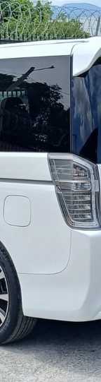 Honda Stepwagon Spada- Z Cool Spirit photo 2