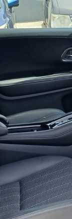 Honda Vezel Hybrid  Z Grade photo 4